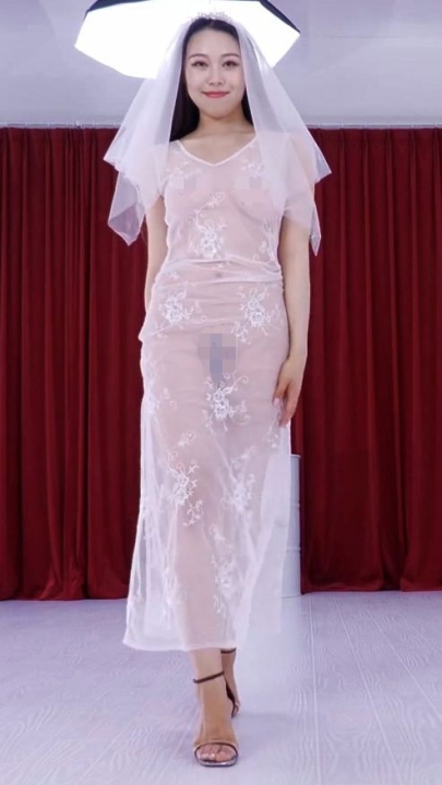 【链接已失效】日月俱乐部 阿伦(维拉语梦)瑜伽走秀合集3部